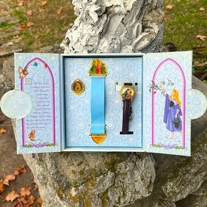 Fossil Disney Collector Edition 40th Anniversary Disney's Sleeping Beauty Watch